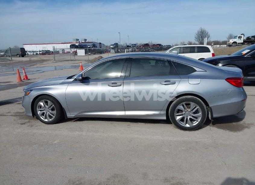 Photo 14 of 2018 Honda Accord LX (VIN 1HGCV1F17JA179770)