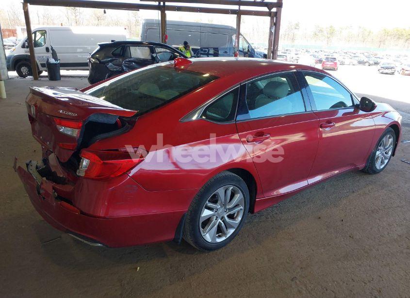 Photo 4 of 2018 Honda Accord LX (VIN 1HGCV1F17JA200617)