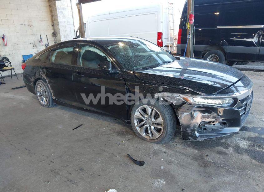 2018 Honda Accord LX (VIN 1HGCV1F17JA202724) main photo