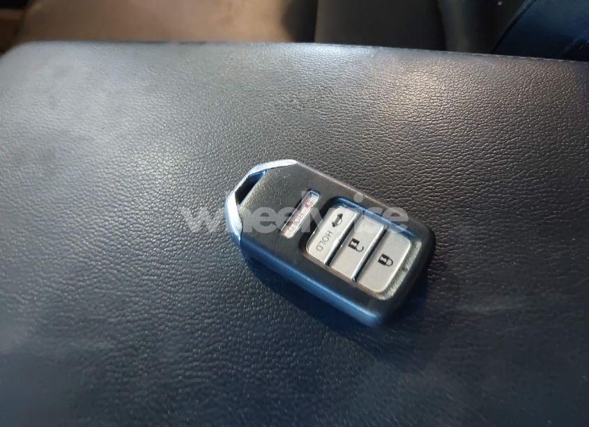 Photo 11 of 2018 Honda Accord LX (VIN 1HGCV1F17JA202724)