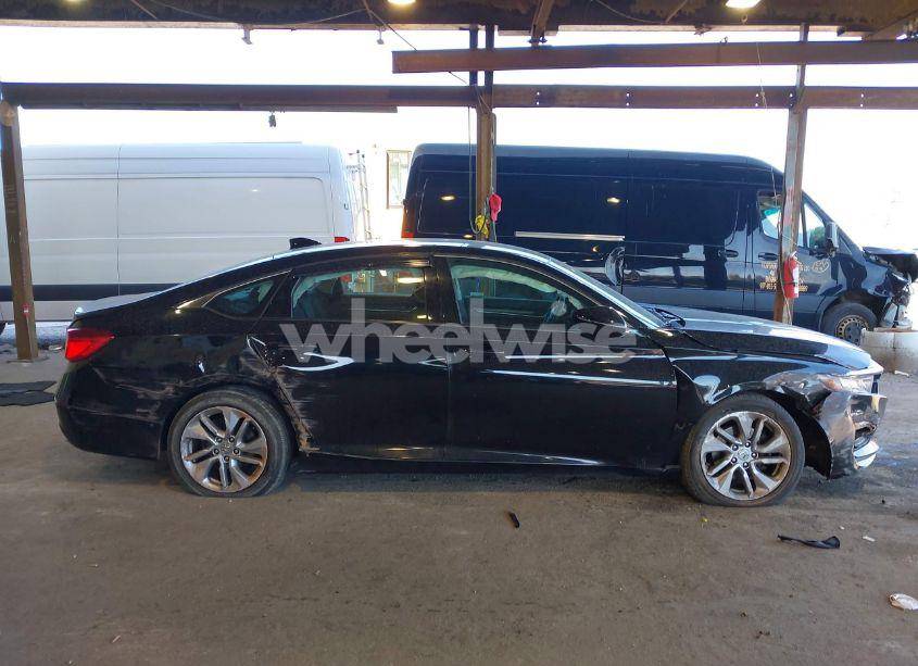 Photo 14 of 2018 Honda Accord LX (VIN 1HGCV1F17JA202724)