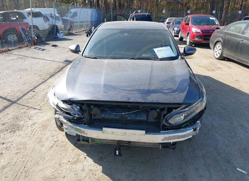 Photo 13 of 2018 Honda Accord LX (VIN 1HGCV1F17JA219135)