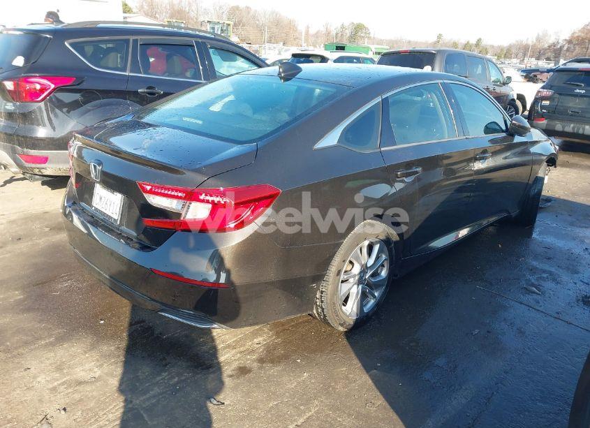 Photo 4 of 2018 Honda Accord LX (VIN 1HGCV1F17JA232998)
