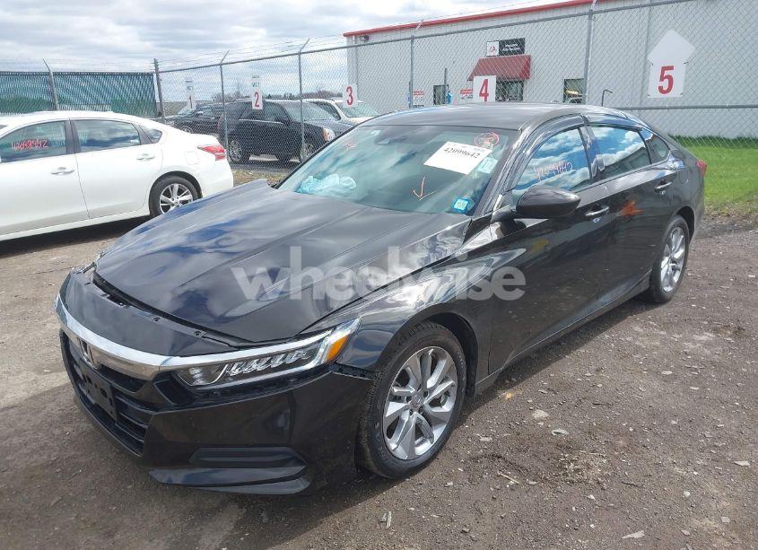 Photo 2 of 2018 Honda Accord LX (VIN 1HGCV1F17JA241961)