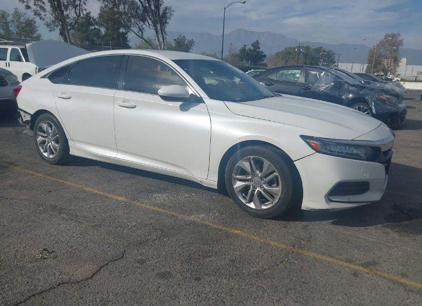 2018 Honda Accord LX (VIN 1HGCV1F17JA260252) main photo