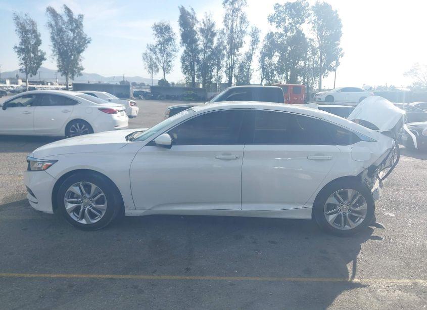 Photo 15 of 2018 Honda Accord LX (VIN 1HGCV1F17JA260252)