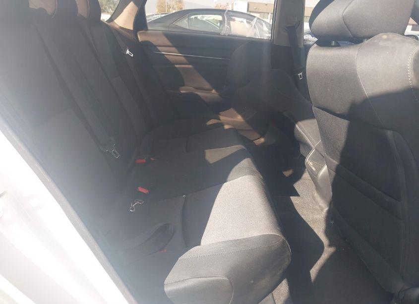 Photo 8 of 2018 Honda Accord LX (VIN 1HGCV1F17JA260252)