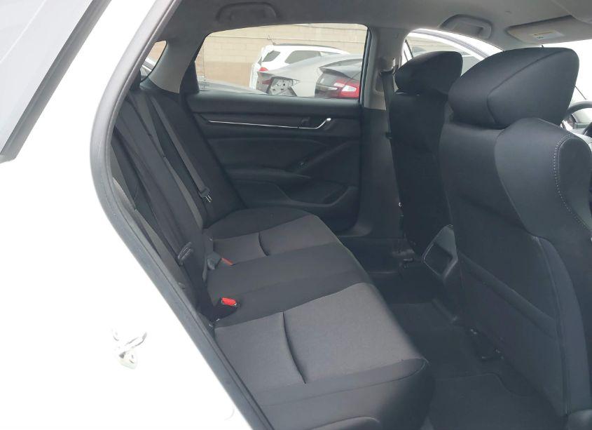 Photo 8 of 2018 Honda Accord LX (VIN 1HGCV1F17JA261451)