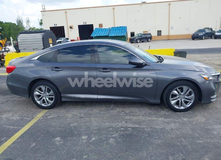 Photo 13 of 2019 Honda Accord LX (VIN 1HGCV1F17KA022547)