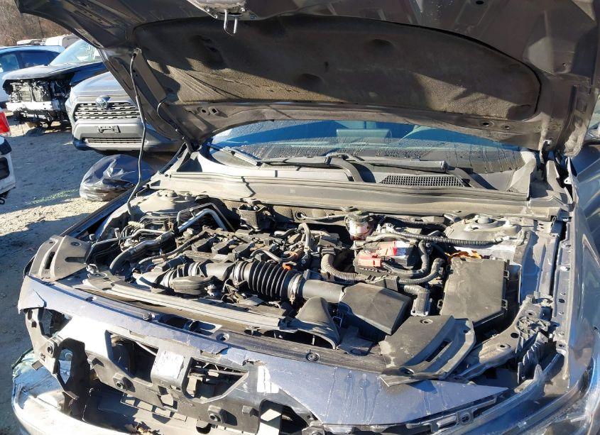 Photo 10 of 2019 Honda Accord LX (VIN 1HGCV1F17KA046458)