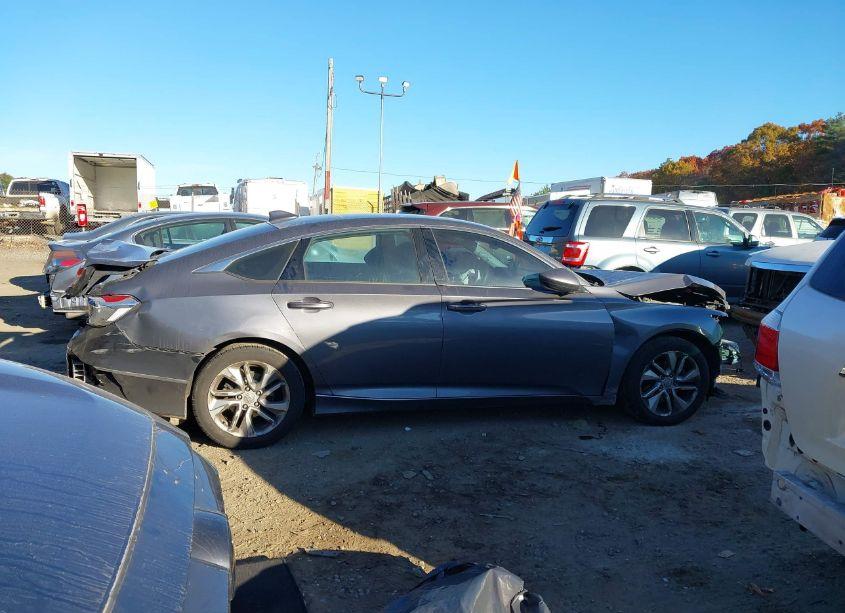 Photo 14 of 2019 Honda Accord LX (VIN 1HGCV1F17KA046458)