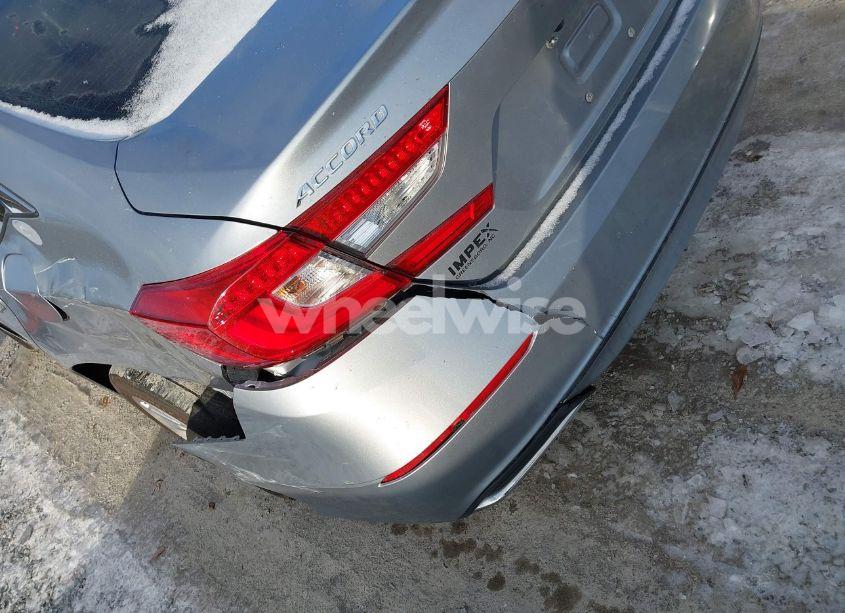 Photo 18 of 2019 Honda Accord LX (VIN 1HGCV1F17KA049232)