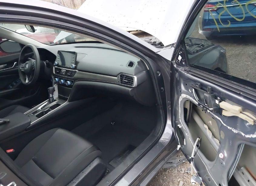Photo 5 of 2019 Honda Accord LX (VIN 1HGCV1F17KA088709)