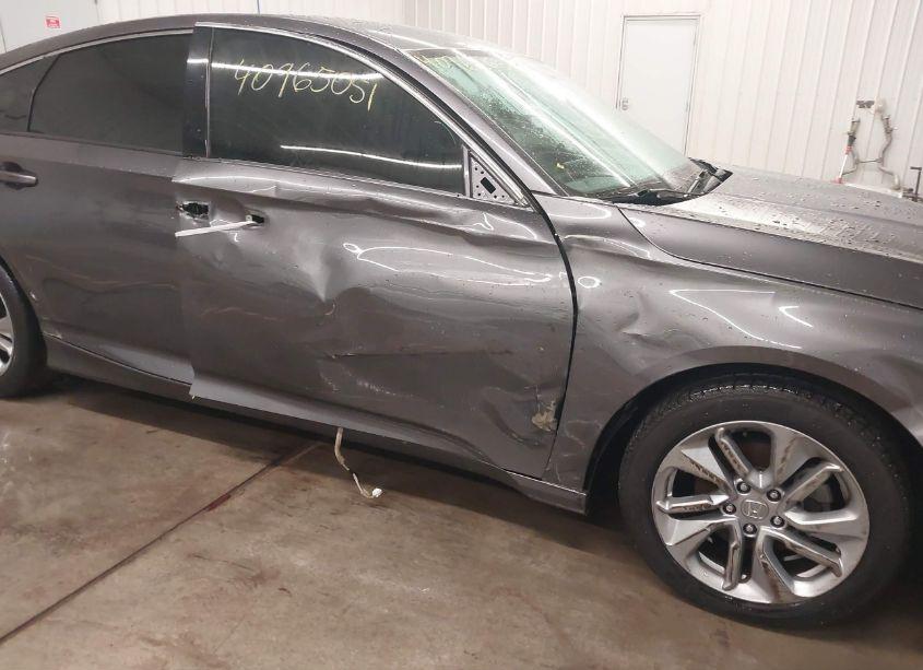 Photo 6 of 2019 Honda Accord LX (VIN 1HGCV1F17KA088709)