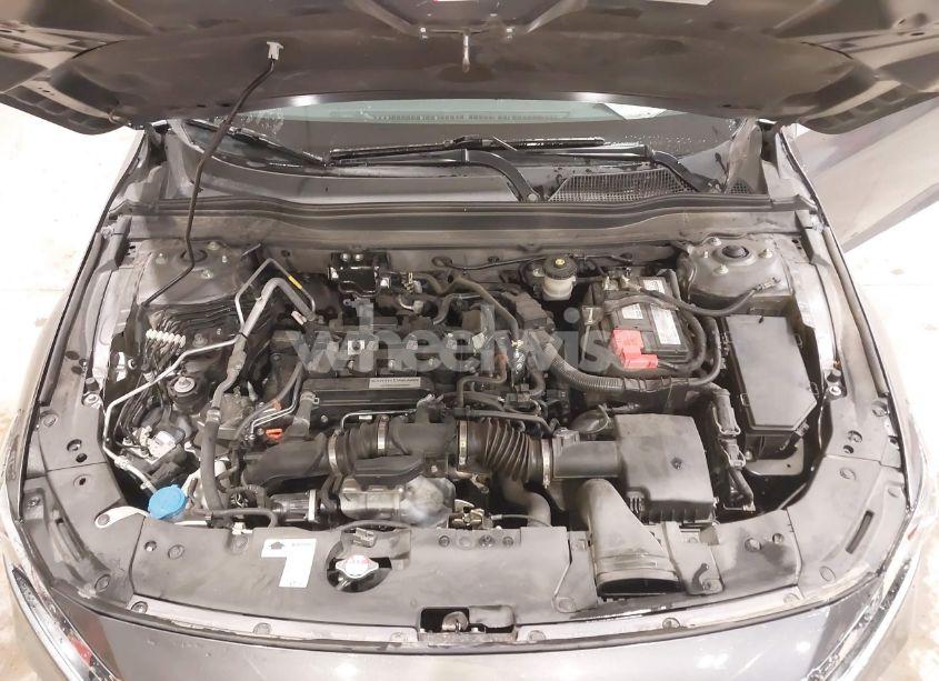 Photo 10 of 2019 Honda Accord LX (VIN 1HGCV1F17KA135267)