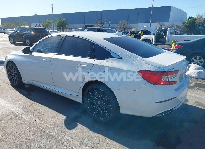 Photo 3 of 2019 Honda Accord LX (VIN 1HGCV1F17KA150741)