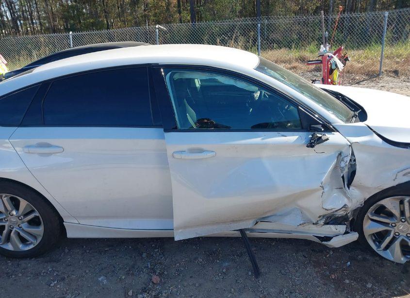 Photo 13 of 2020 Honda Accord LX (VIN 1HGCV1F17LA032934)