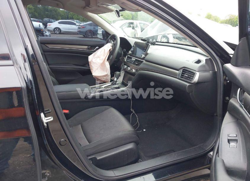 Photo 5 of 2020 Honda Accord LX (VIN 1HGCV1F17LA062127)