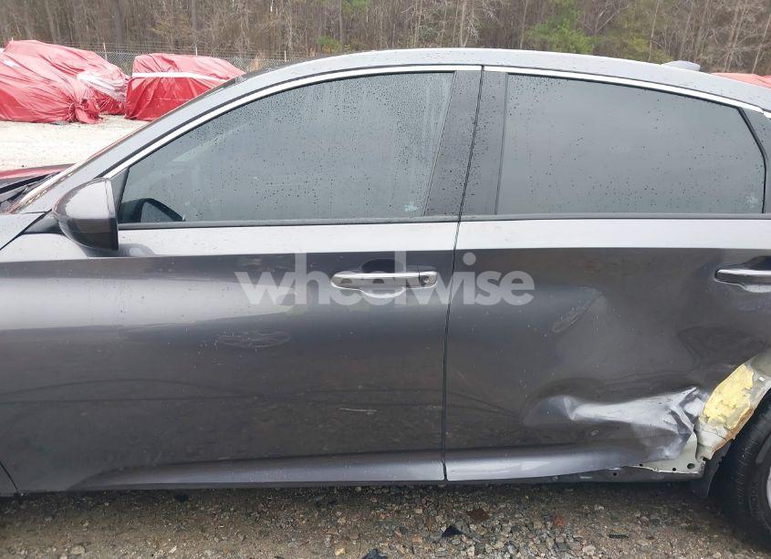 Photo 14 of 2021 Honda Accord LX (VIN 1HGCV1F17MA062016)