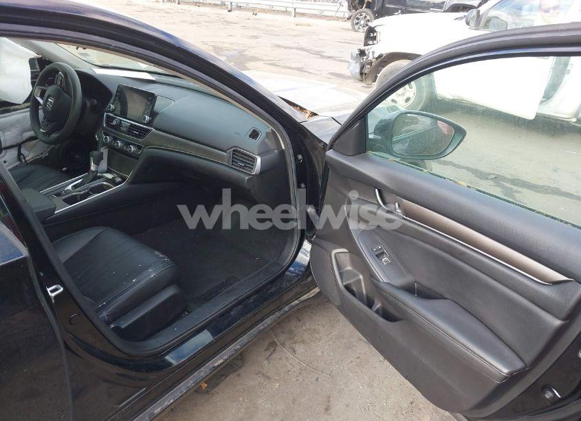 Photo 5 of 2021 Honda Accord LX (VIN 1HGCV1F17MA066244)