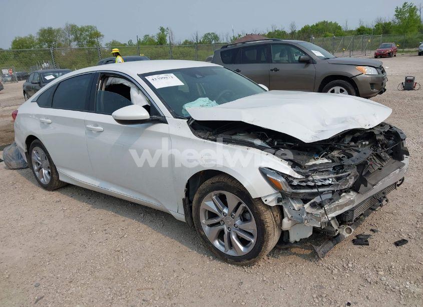 2018 Honda Accord LX (VIN 1HGCV1F18JA072971) main photo