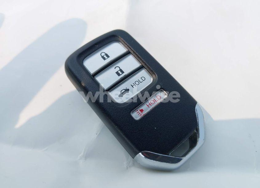 Photo 11 of 2018 Honda Accord LX (VIN 1HGCV1F18JA072971)