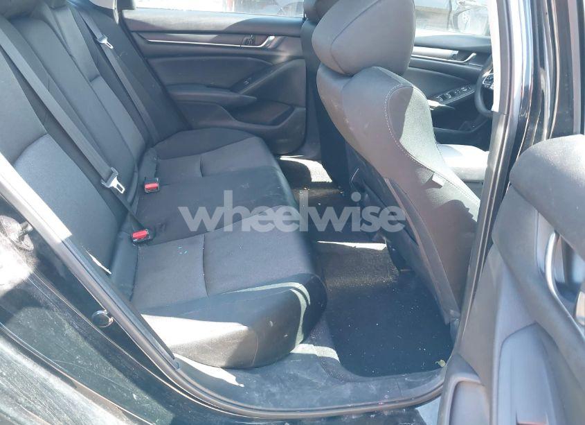 Photo 8 of 2018 Honda Accord LX (VIN 1HGCV1F18JA185836)