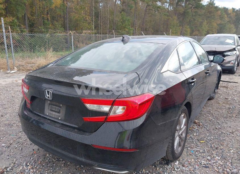 Photo 4 of 2018 Honda Accord LX (VIN 1HGCV1F18JA204210)