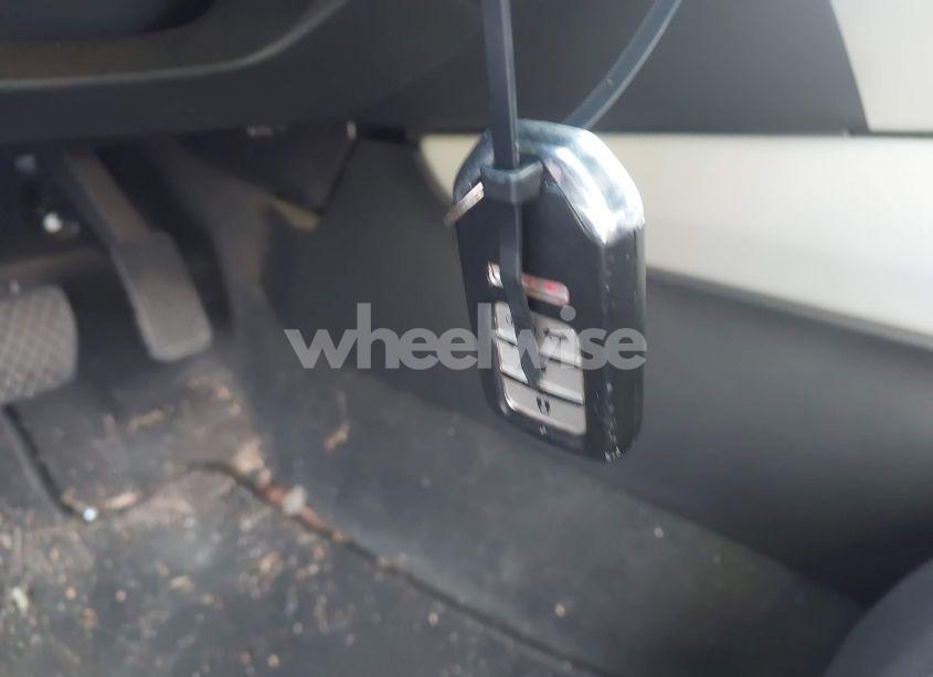 Photo 11 of 2018 Honda Accord LX (VIN 1HGCV1F18JA210170)