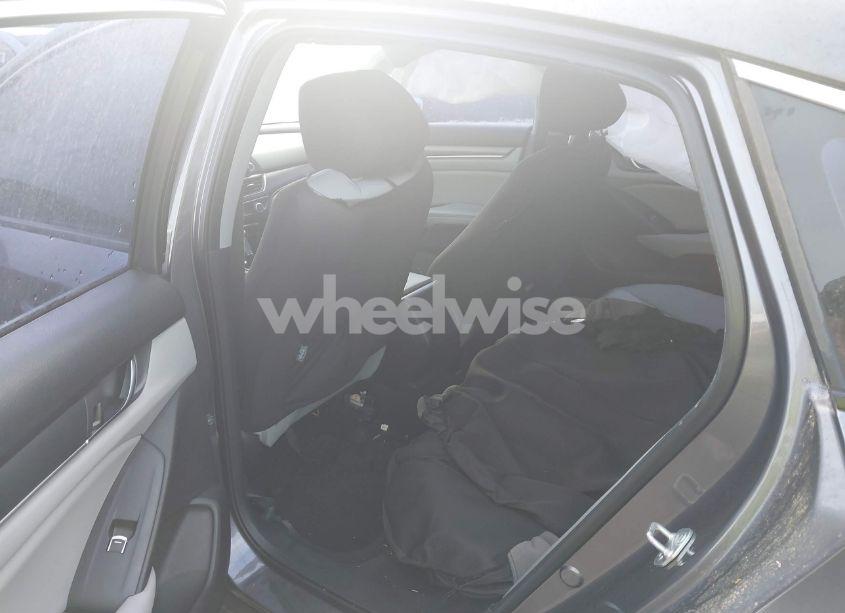 Photo 8 of 2018 Honda Accord LX (VIN 1HGCV1F18JA210170)