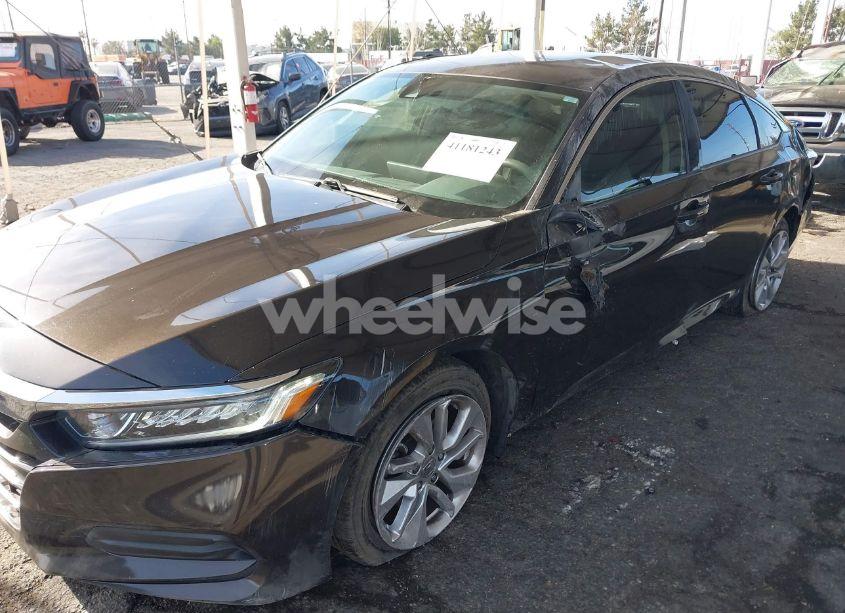 Photo 6 of 2018 Honda Accord LX (VIN 1HGCV1F18JA258915)