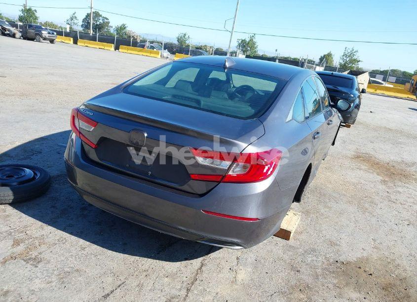 Photo 4 of 2019 Honda Accord LX (VIN 1HGCV1F18KA043679)