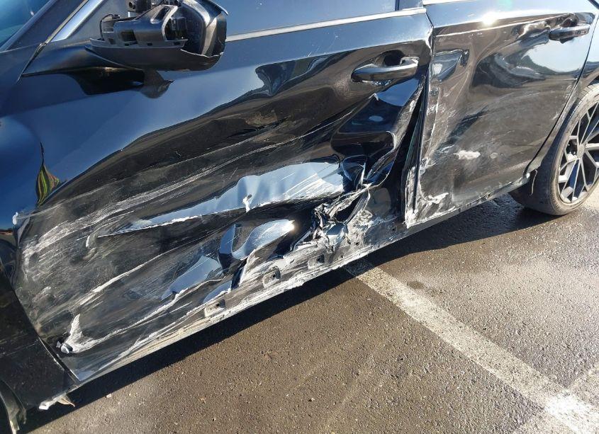 Photo 6 of 2019 Honda Accord LX (VIN 1HGCV1F18KA055203)