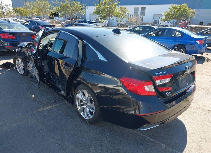 Photo 3 of 2019 Honda Accord LX (VIN 1HGCV1F18KA075905)