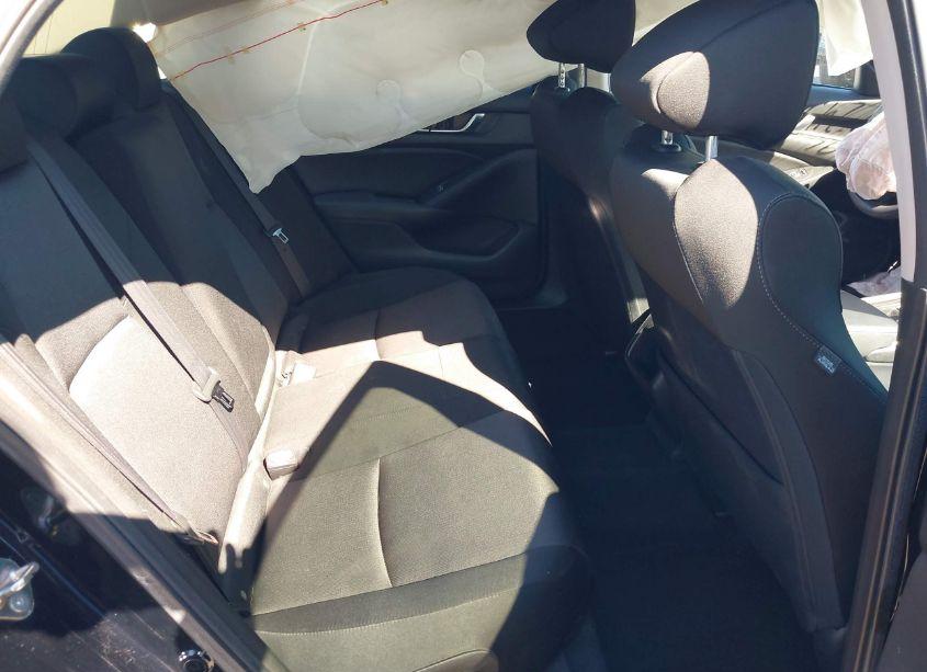 Photo 8 of 2019 Honda Accord LX (VIN 1HGCV1F18KA075905)