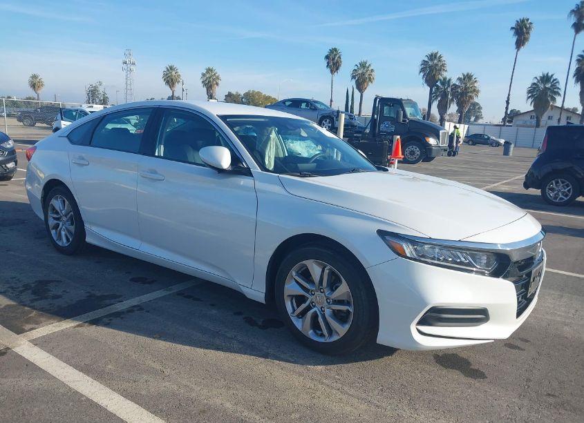 2019 Honda Accord LX (VIN 1HGCV1F18KA079081) main photo