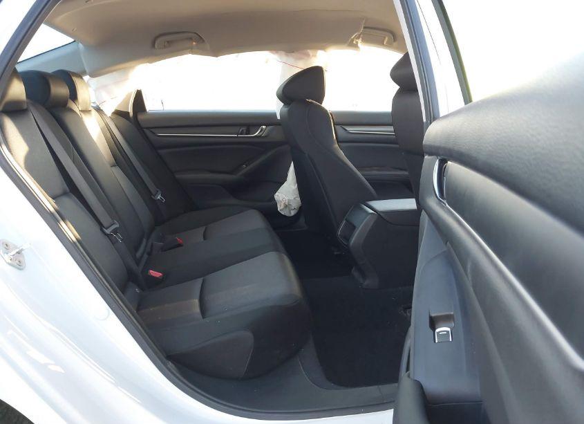 Photo 8 of 2019 Honda Accord LX (VIN 1HGCV1F18KA079081)