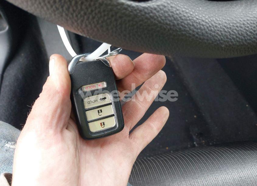 Photo 11 of 2019 Honda Accord LX (VIN 1HGCV1F18KA109809)