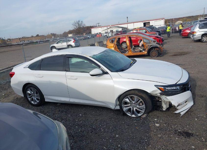 Photo 13 of 2019 Honda Accord LX (VIN 1HGCV1F18KA137416)