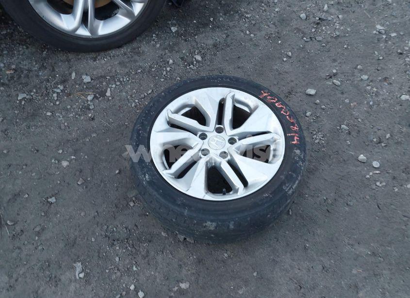 Photo 12 of 2019 Honda Accord LX (VIN 1HGCV1F18KA143670)