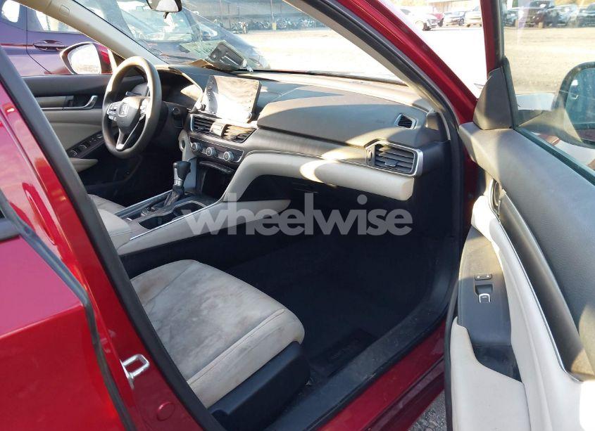 Photo 5 of 2019 Honda Accord LX (VIN 1HGCV1F18KA143670)