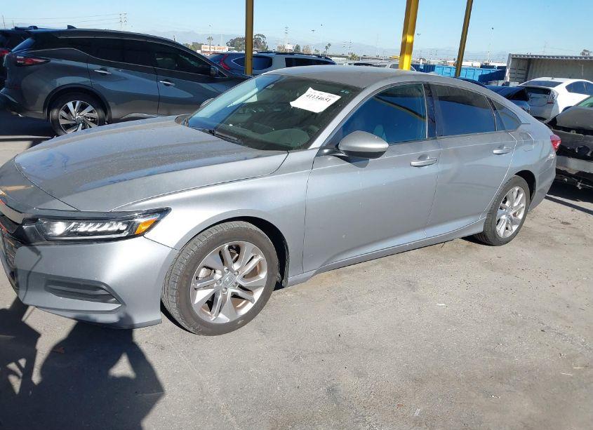 Photo 2 of 2019 Honda Accord LX (VIN 1HGCV1F18KA158024)