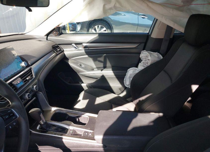 Photo 5 of 2019 Honda Accord LX (VIN 1HGCV1F18KA158024)