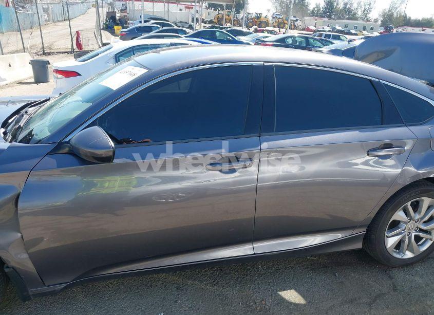 Photo 14 of 2019 Honda Accord LX (VIN 1HGCV1F18KA169833)