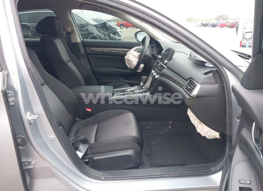 Photo 5 of 2020 Honda Accord LX (VIN 1HGCV1F18LA147008)