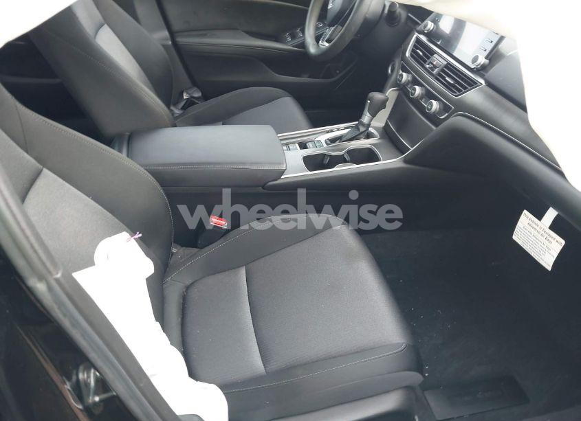 Photo 5 of 2021 Honda Accord LX (VIN 1HGCV1F18MA001449)