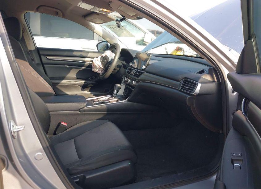 Photo 5 of 2021 Honda Accord LX (VIN 1HGCV1F18MA034726)