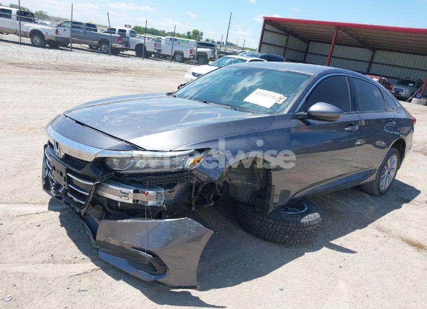Photo 2 of 2022 Honda Accord LX (VIN 1HGCV1F18NA022271)