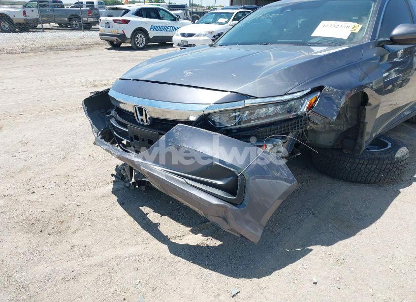 Photo 6 of 2022 Honda Accord LX (VIN 1HGCV1F18NA022271)