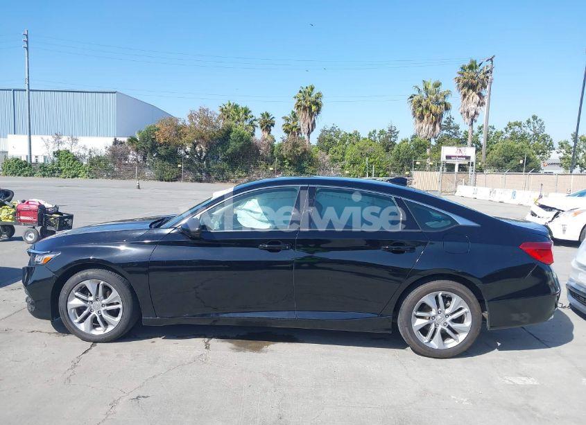 Photo 14 of 2018 Honda Accord LX (VIN 1HGCV1F19JA004596)